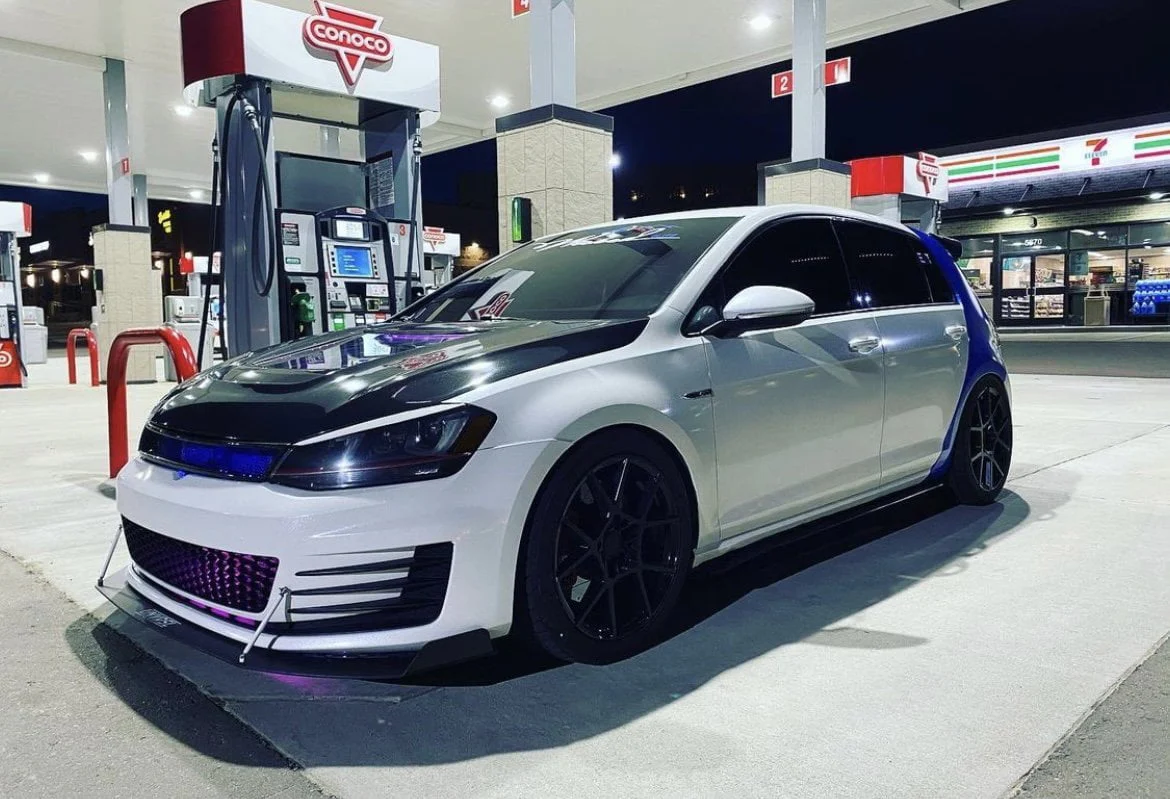 CMST Carbon Fiber PVC Glass Transparent Hood for Volkswagen GTI & Golf R & Golf MK7 MK7.5 - Image 9