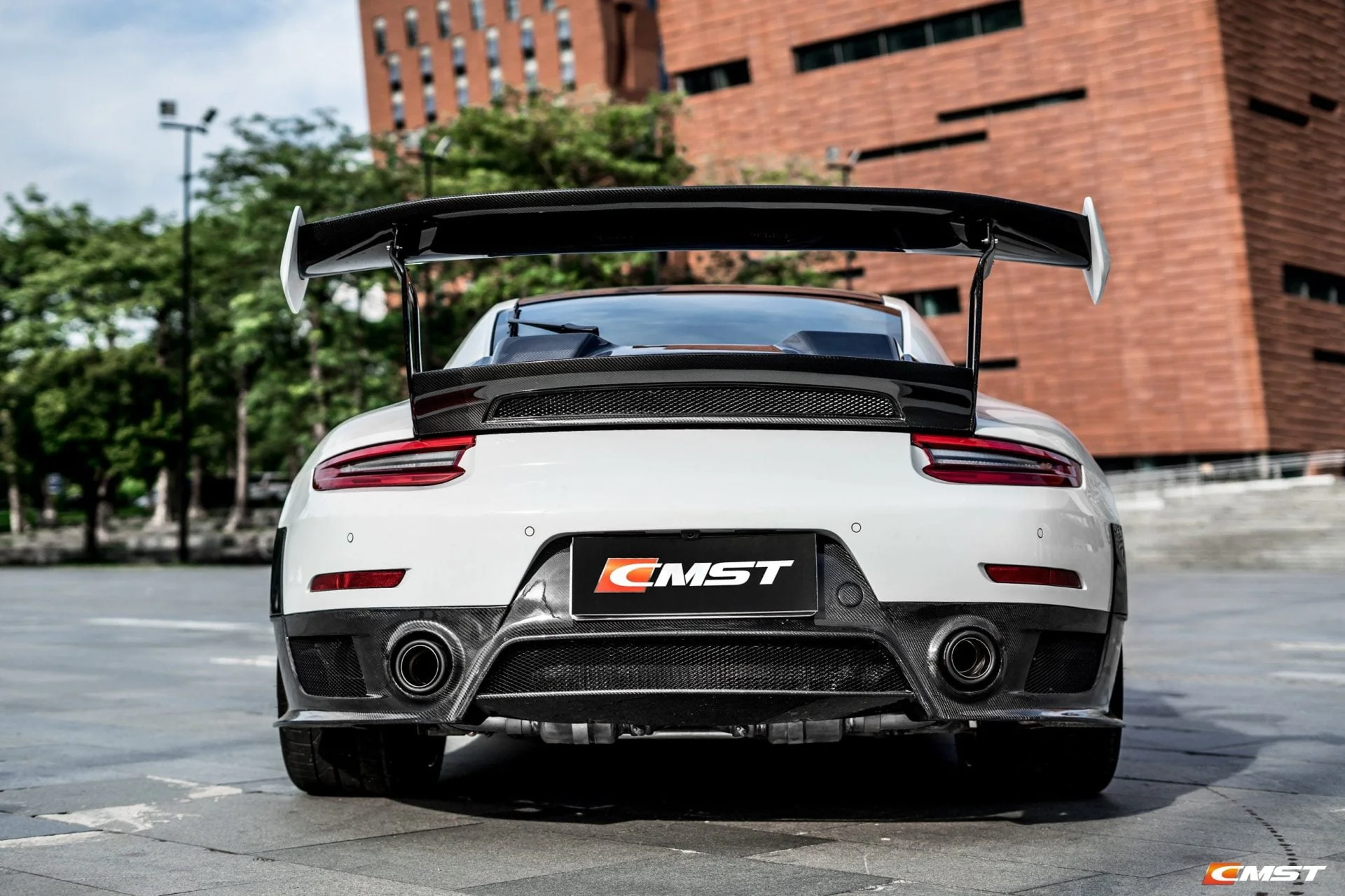 CMST Carbon Fiber Rear Bumper & Diffuser for Porsche 991.1 991.2 GT2RS (2012-2018) - Image 5