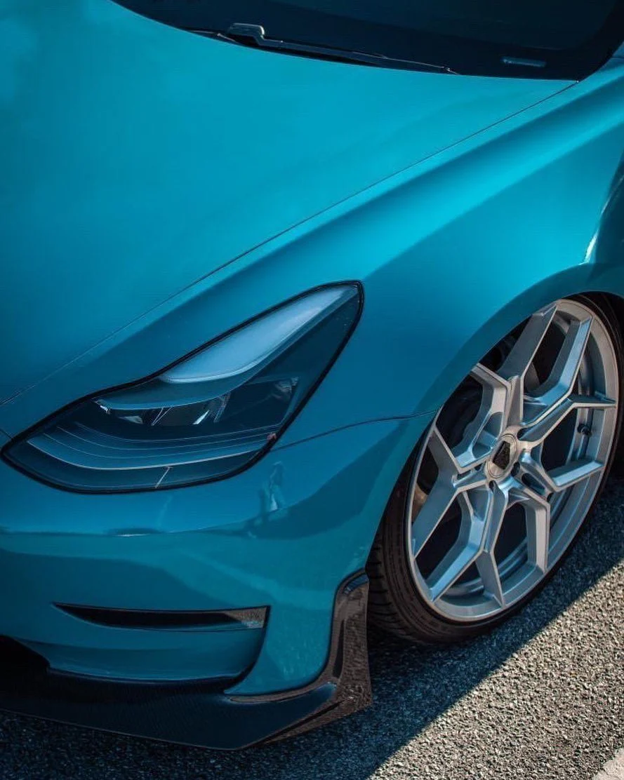 CMST Tesla Model 3 Carbon Fiber Full Body Kit Style E - Image 25