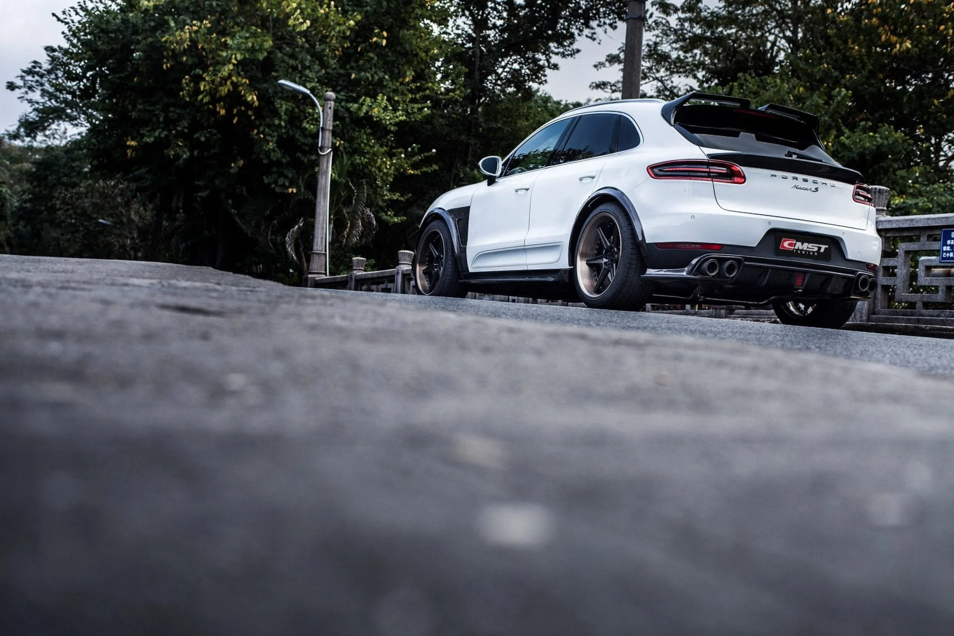 CMST Tuning Carbon Fiber Full Body Kit for Porsche Macan & Macan S 2014-2017 - Image 11