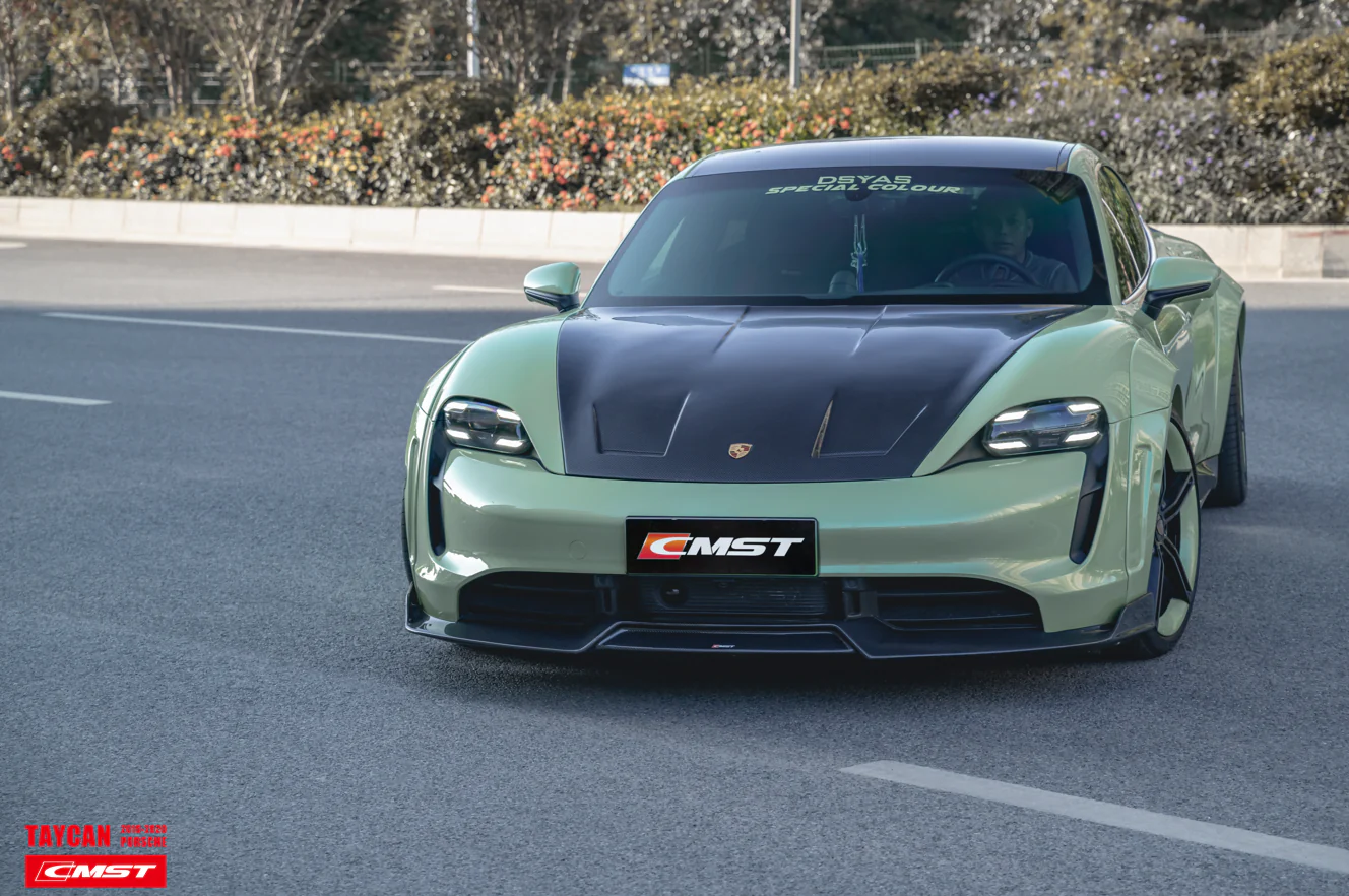 CMST Tuning Carbon Fiber Hood Bonnet for Porsche Taycan & Turbo & Turbo S - Image 3