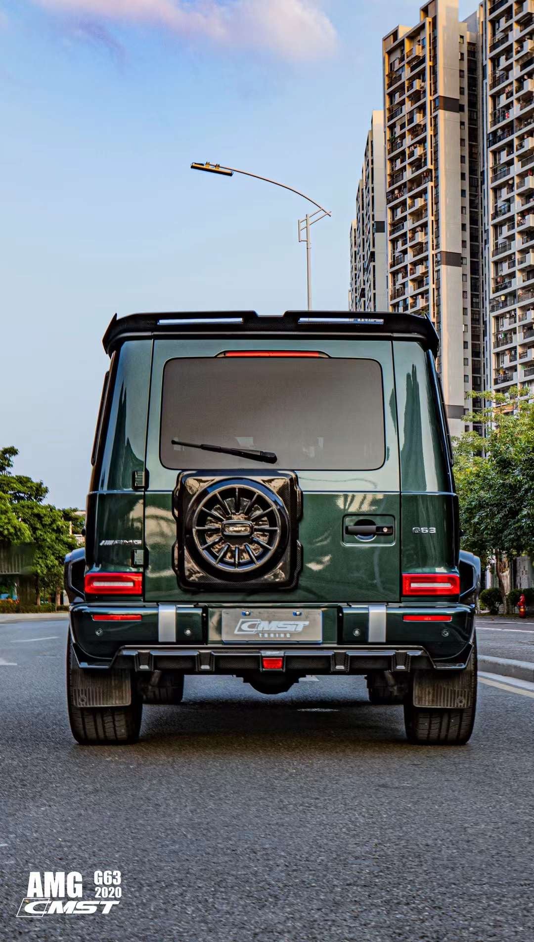 CMST Tuning Pre-preg Carbon Fiber Spare Tire Delete for Mercedes Benz G63 / G550 / G500 W464 - Image 12