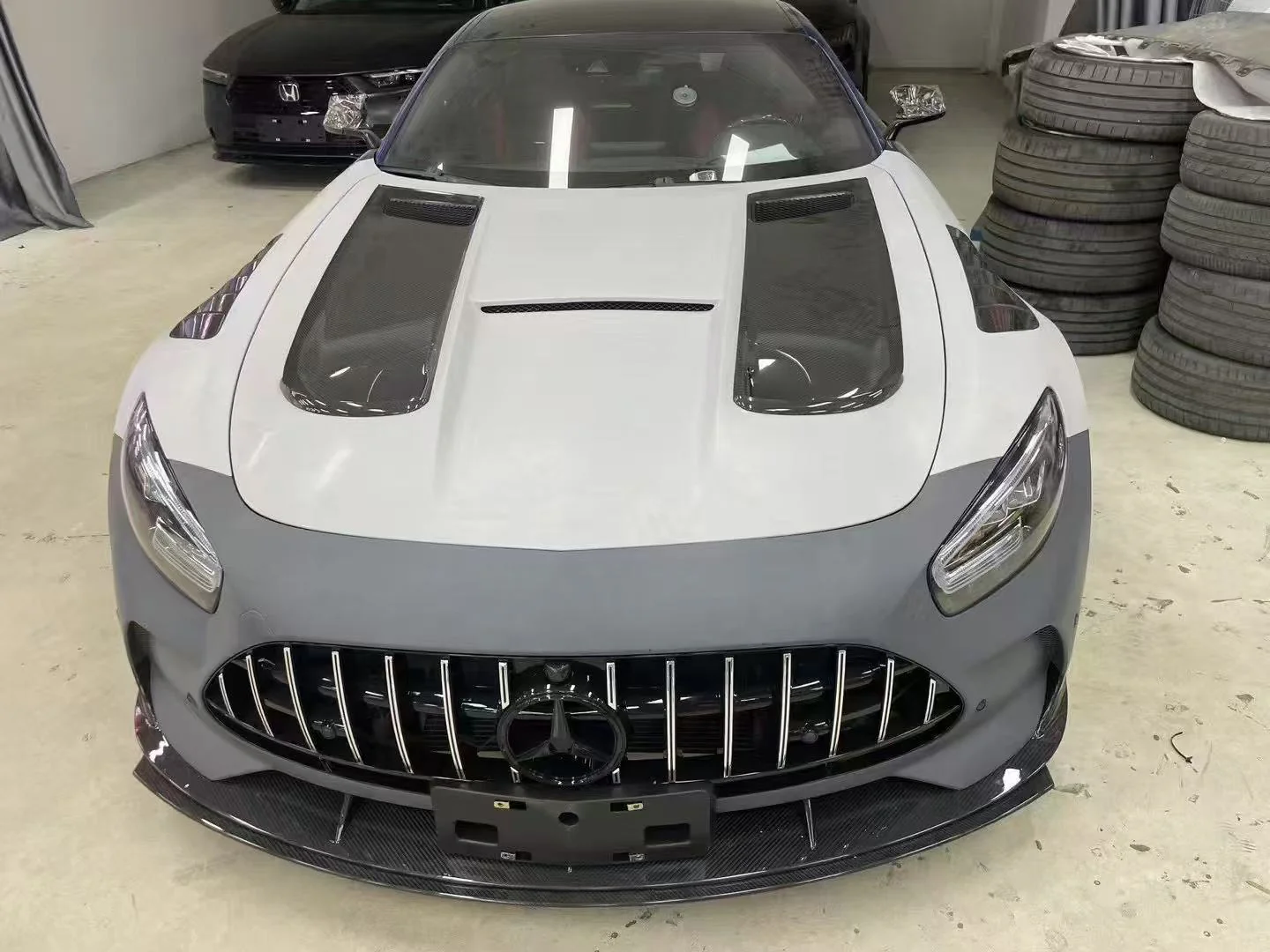 Kid Louis Mercedes Benz C190 AMG GT GTS GTC GTR Dry-Carbon Fiber Hood / Bonnet Black Series Style 2015 - 2021 - Image 13