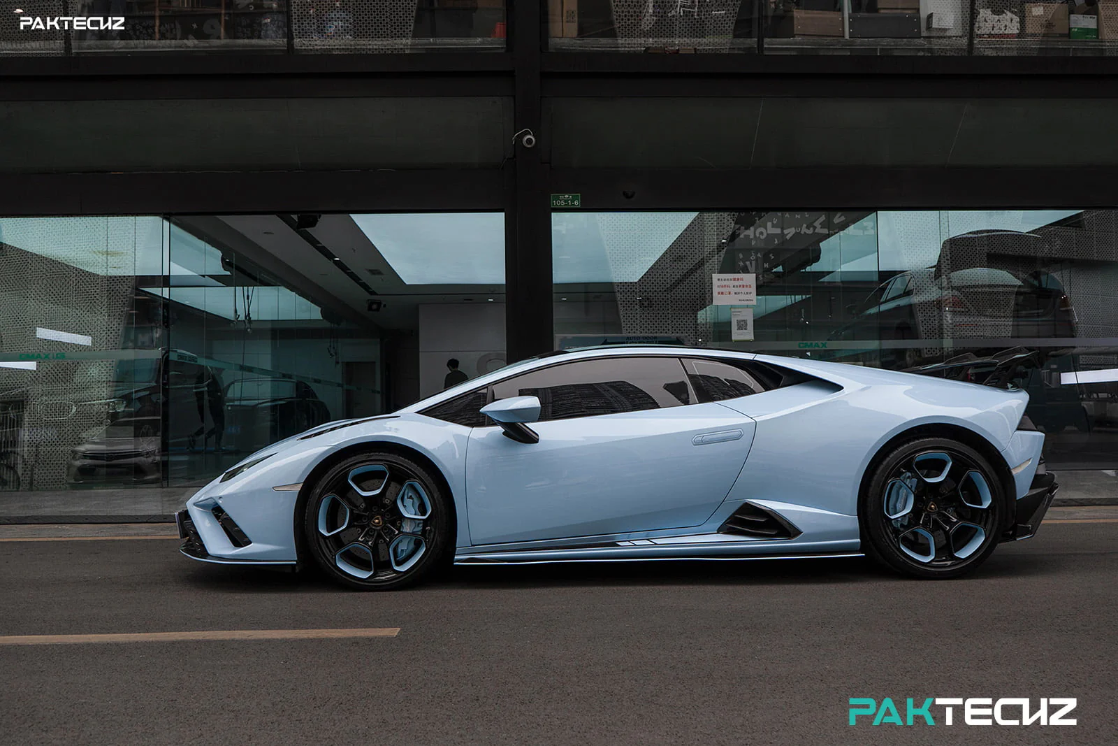 Lamborghini Huracan EVO Huracan EVO Paktechz Full Dry Carbon Aerodynamics kit - Image 17