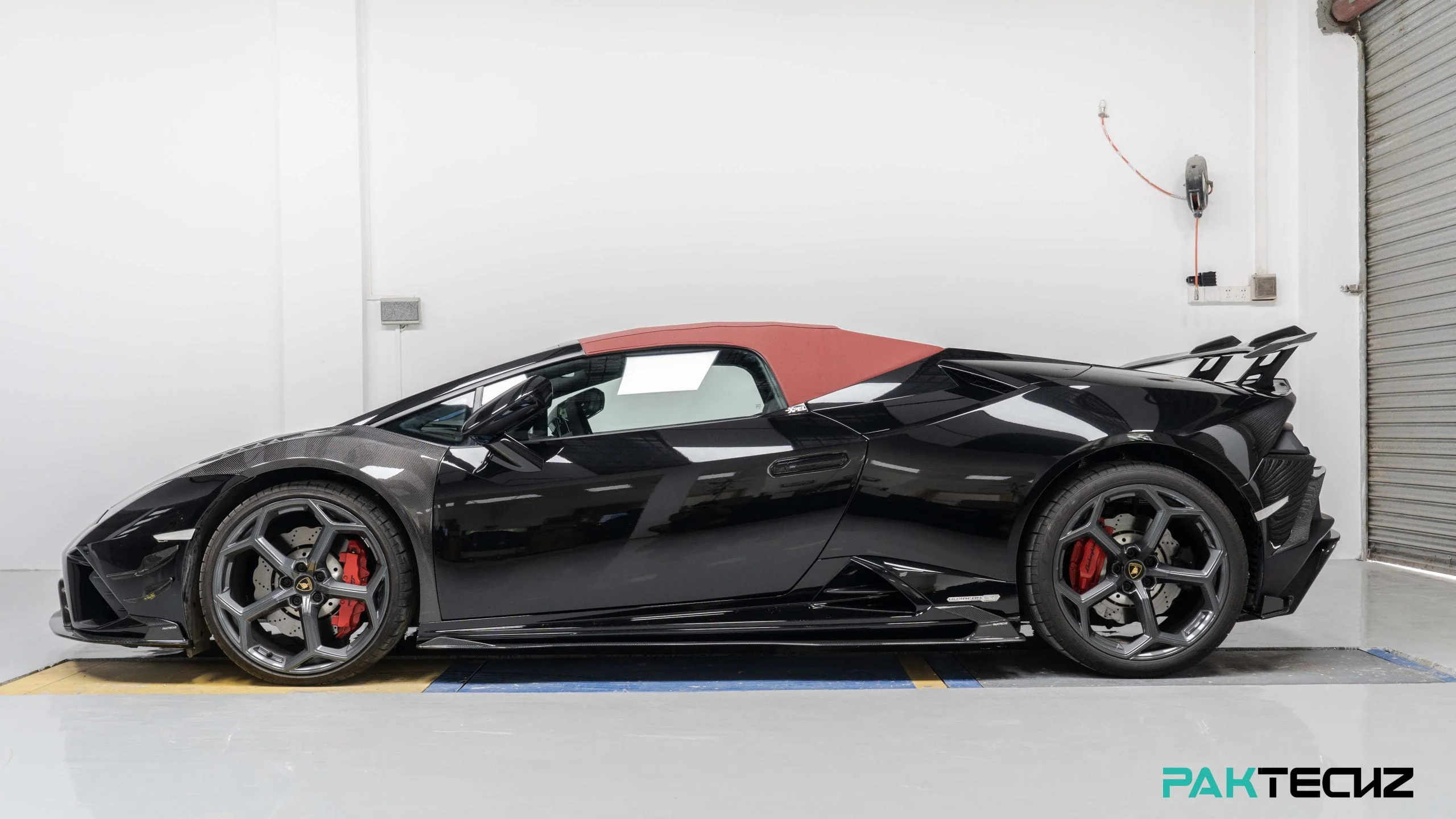 Lamborghini Huracan EVO Huracan EVO Paktechz Full Dry Carbon Aerodynamics kit - Image 24