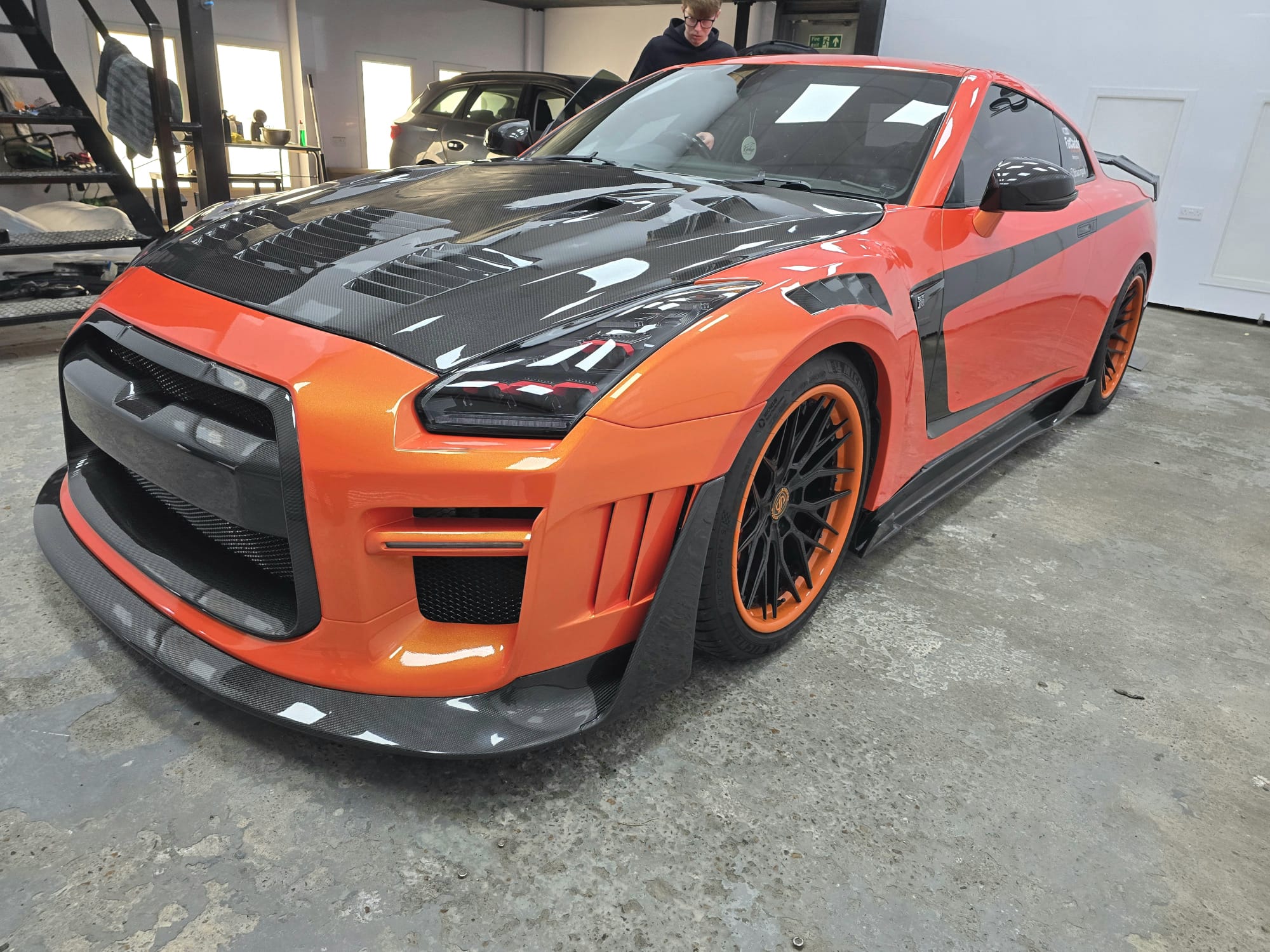 Robot Craftsman Nissan GTR Body Kit (R35) Fibre Glass Reinforced Plastic Complete Body Kit (FRP) - Image 7