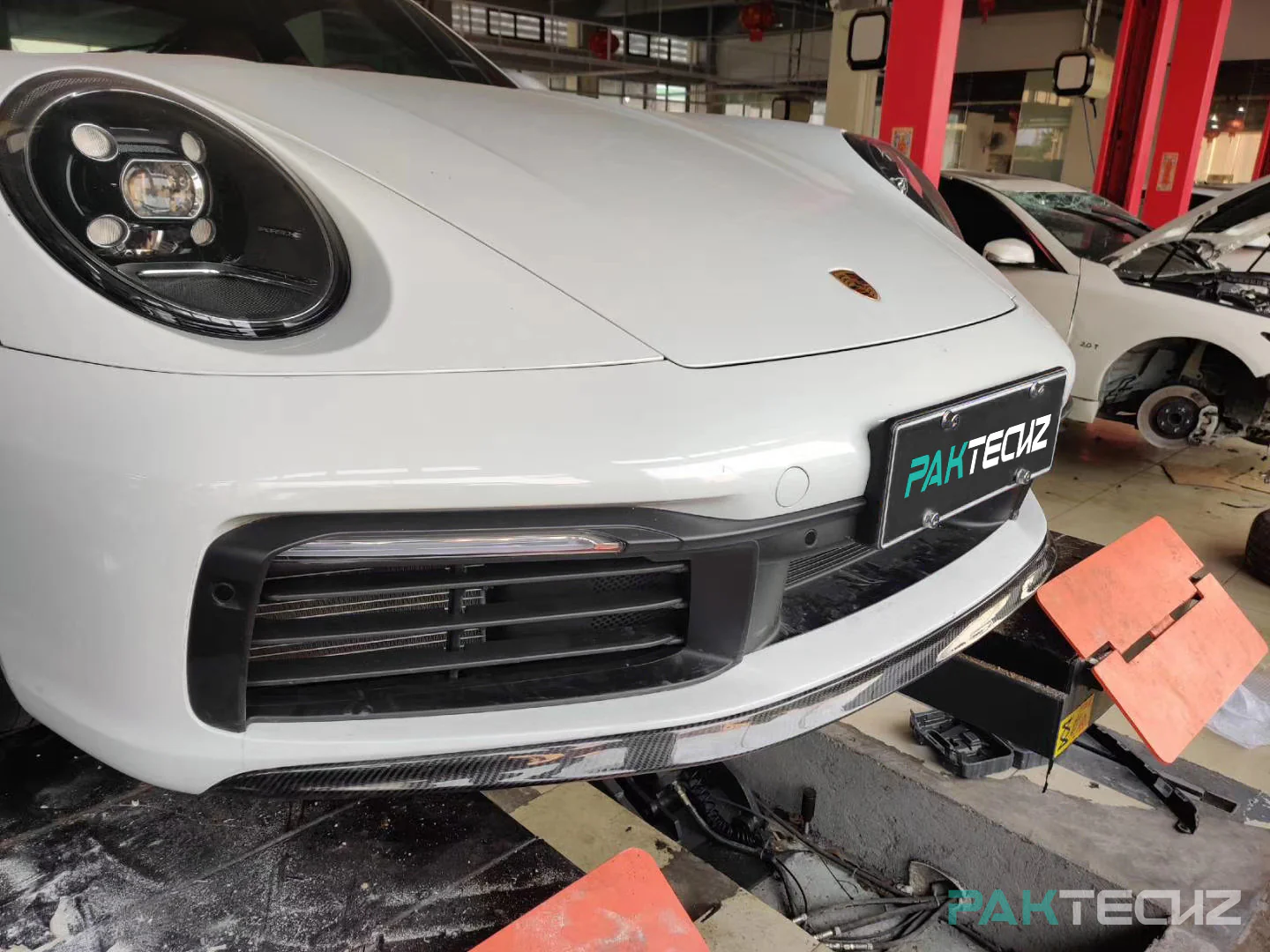 Paktechz Porsche 911 992.1 Carrera, Carrera S Full Dry Carbon Aerodynamics kit 2019-2024 - Image 18