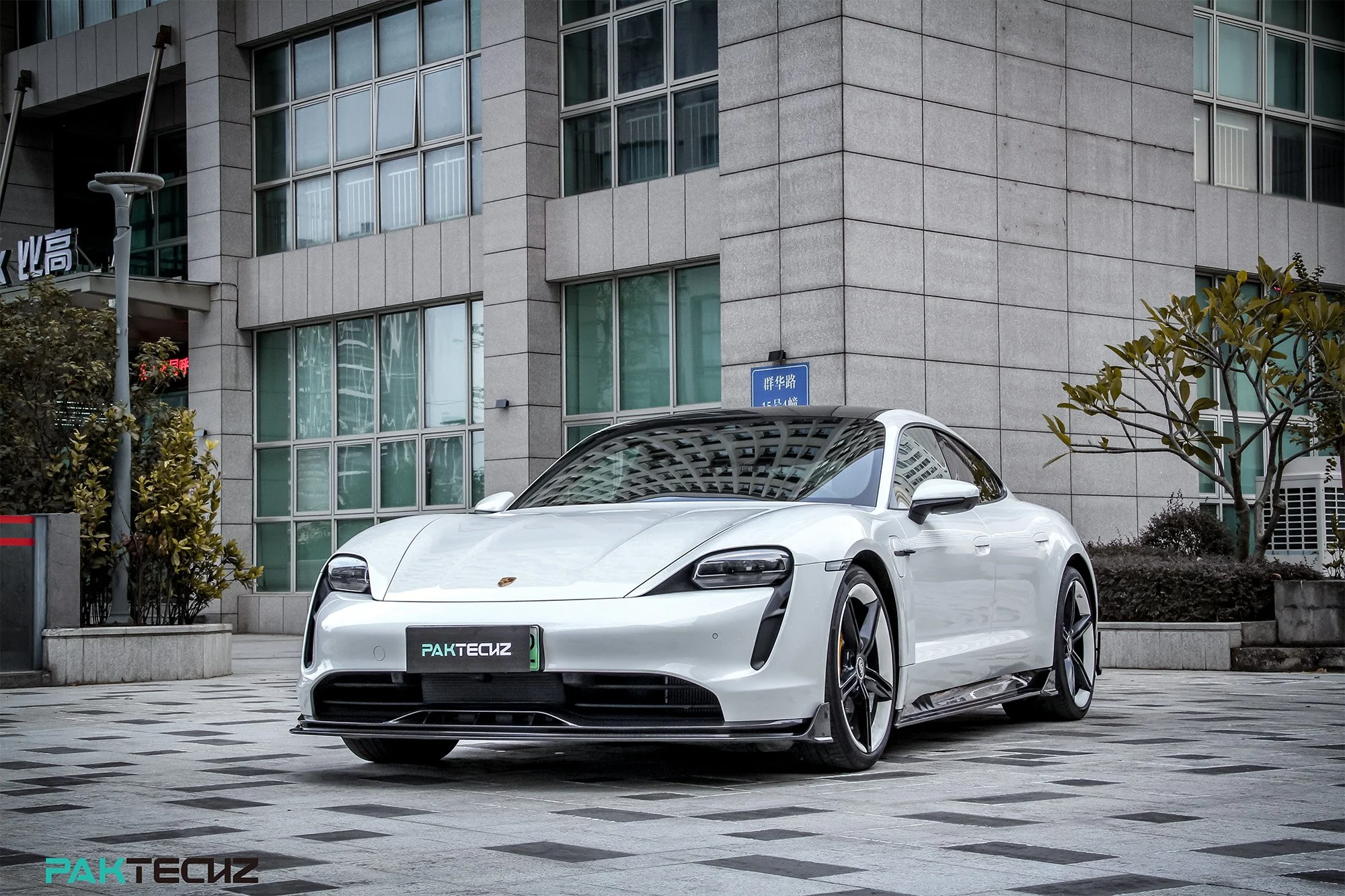 Porsche Taycan / Turismo Paktechz Full Dry Carbon Aerodynamics kit - Image 11