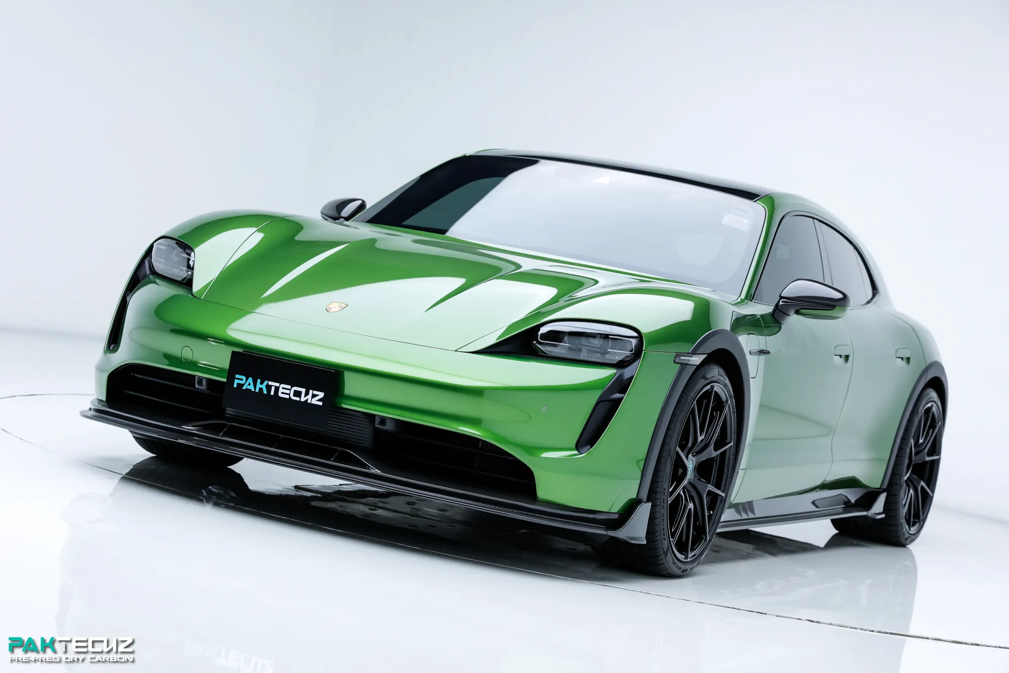 Porsche Taycan / Turismo Paktechz Full Dry Carbon Aerodynamics kit - Image 3
