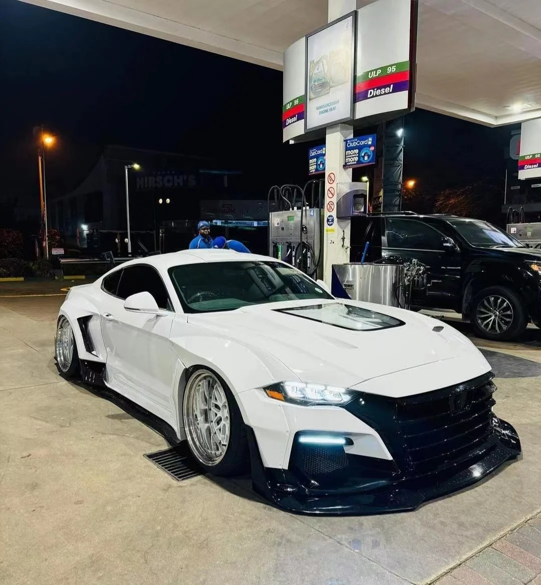 Robot Craftsman Ford Mustang Dawn Widebody Kit 2015-2023 - Image 11