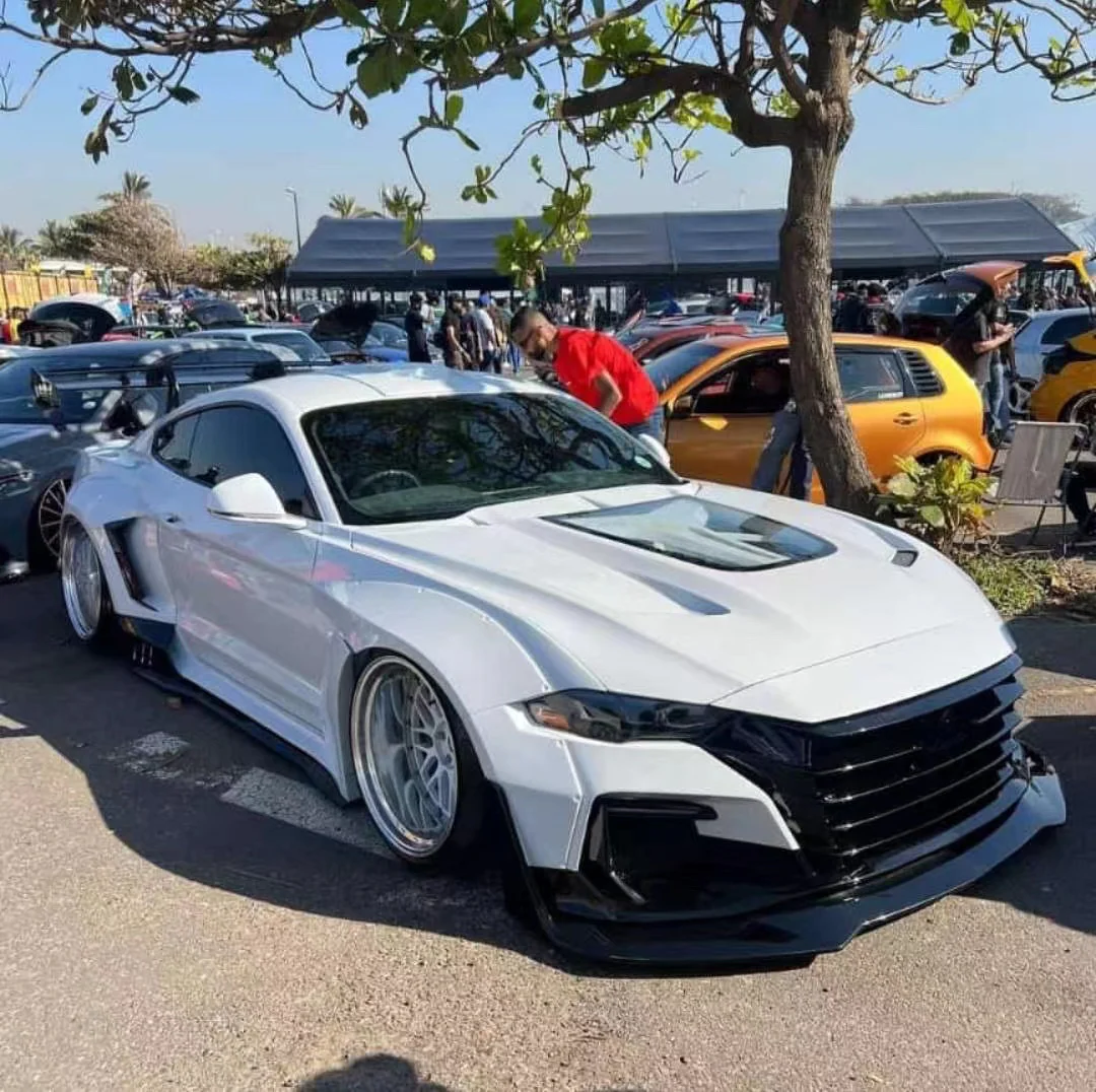 Robot Craftsman Ford Mustang Dawn Widebody Kit 2015-2023 - Image 12