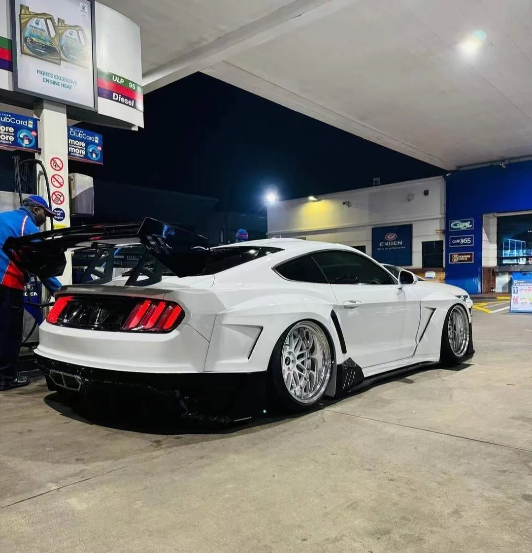 Robot Craftsman Ford Mustang Dawn Widebody Kit 2015-2023 - Image 19