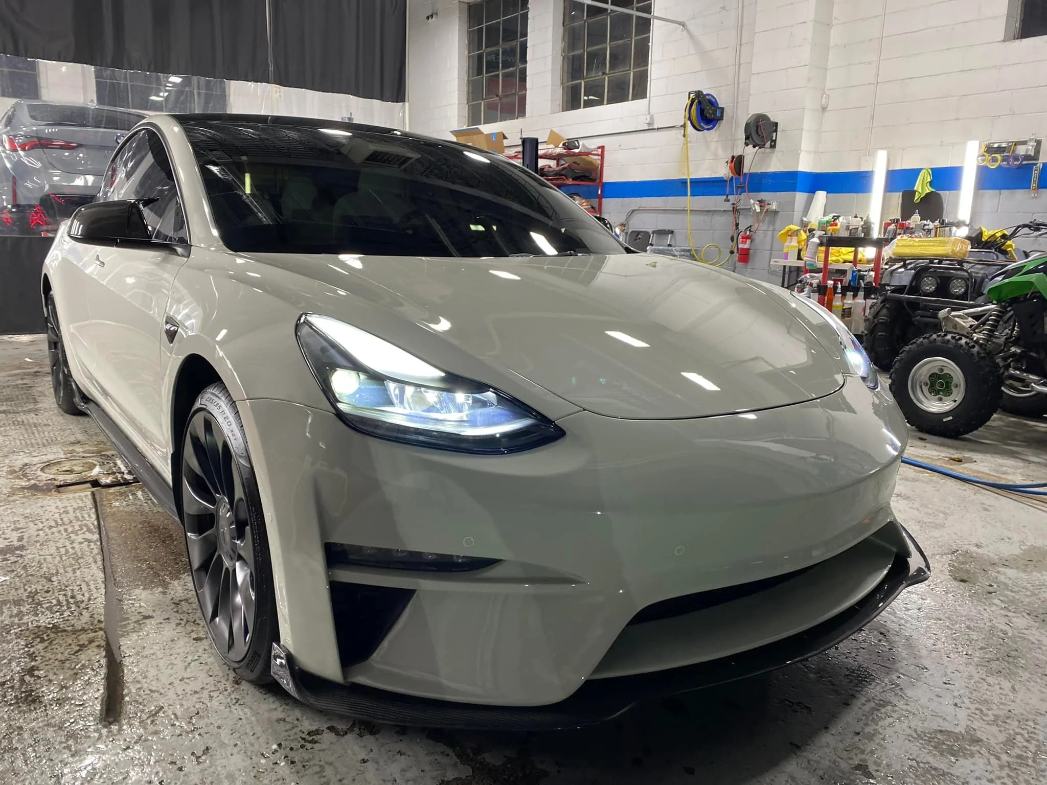 Robot Craftsman Tesla Model 3 "Crypton" Fibre Glass Reinforced Plastic Complete Body Kit (FRP) - Image 6