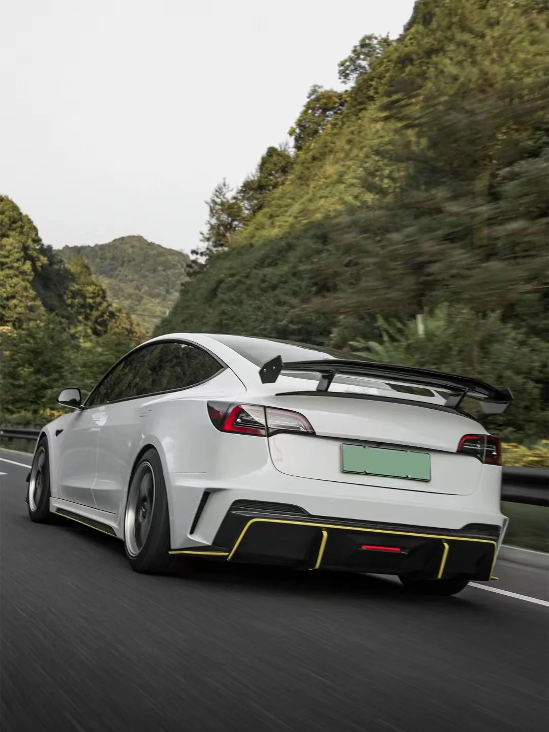 Robot Craftsman Tesla Model 3 “HACKER” Rear Bumper & Diffuser  (2017–2023 pre-facelift) - Image 11