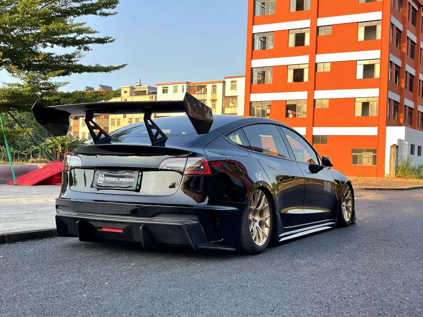 Robot Craftsman Tesla Model 3 “HACKER” Rear Bumper & Diffuser  (2017–2023 pre-facelift) - Image 6