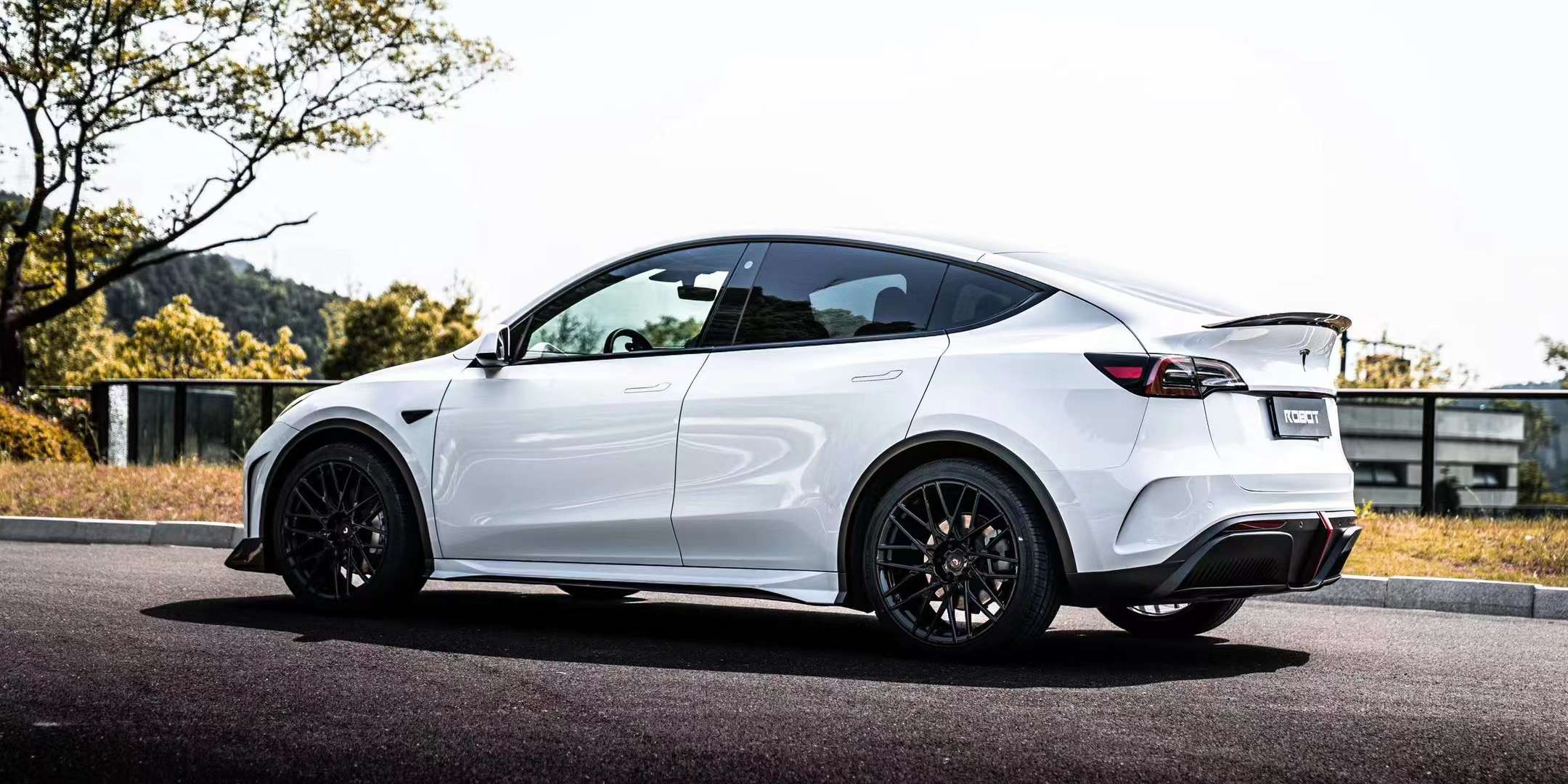 Robot Craftsman Tesla Model Y Starship Polypropylene (PP) Full Bodykit - Image 13