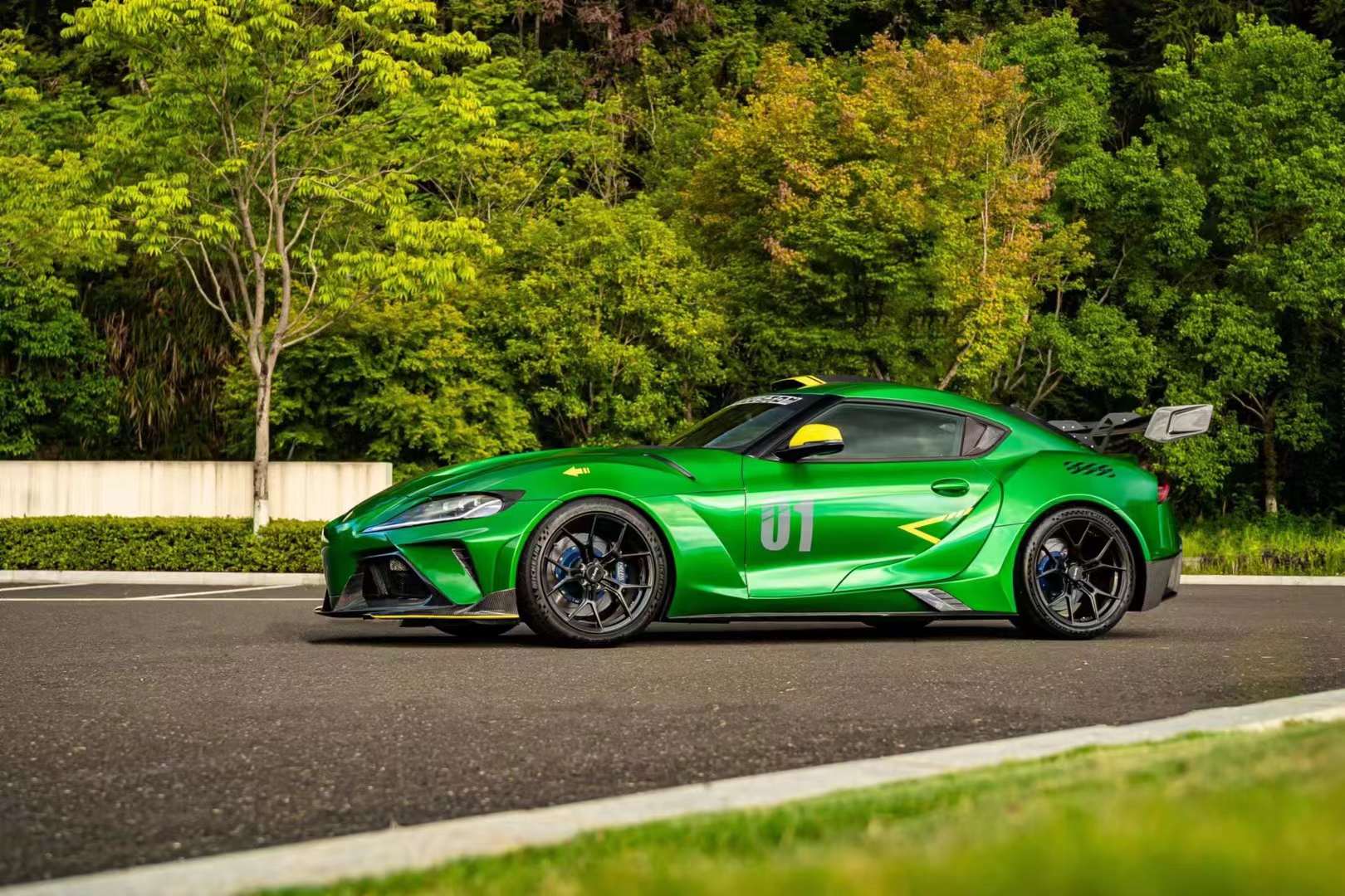 Robot Hyperion (Style B) Toyota GR Supra Moray Full Widebody Kit - Image 15