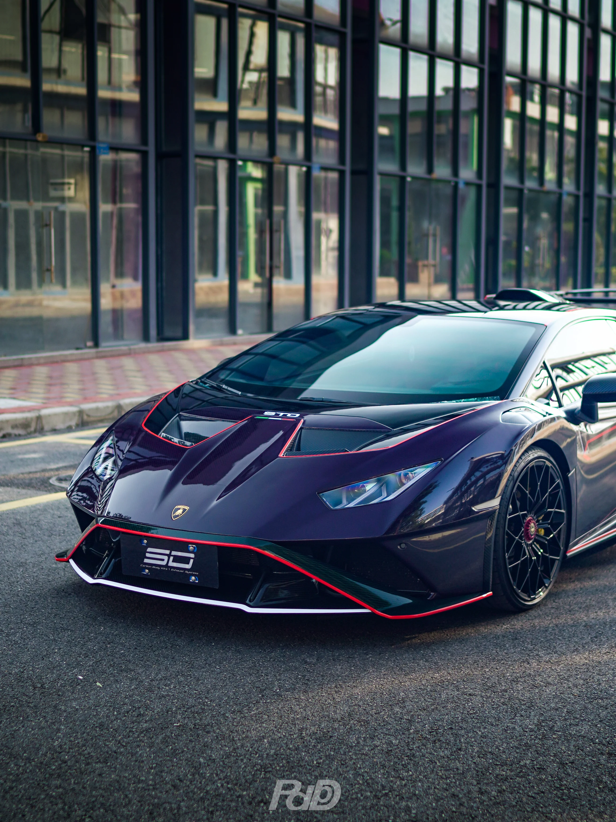 SD Dynamics Lamborghini Huracan to STO Conversion Dry-Carbon Full Body Kit - Image 15