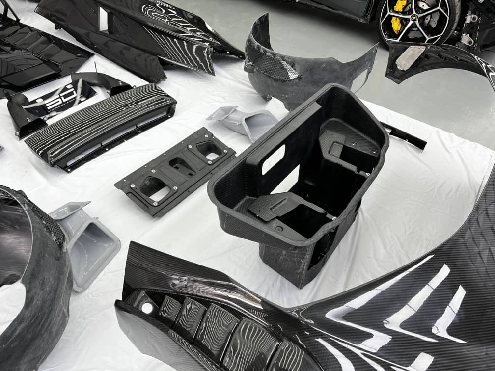 SD Dynamics Lamborghini Huracan to STO Conversion Dry-Carbon Full Body Kit - Image 31