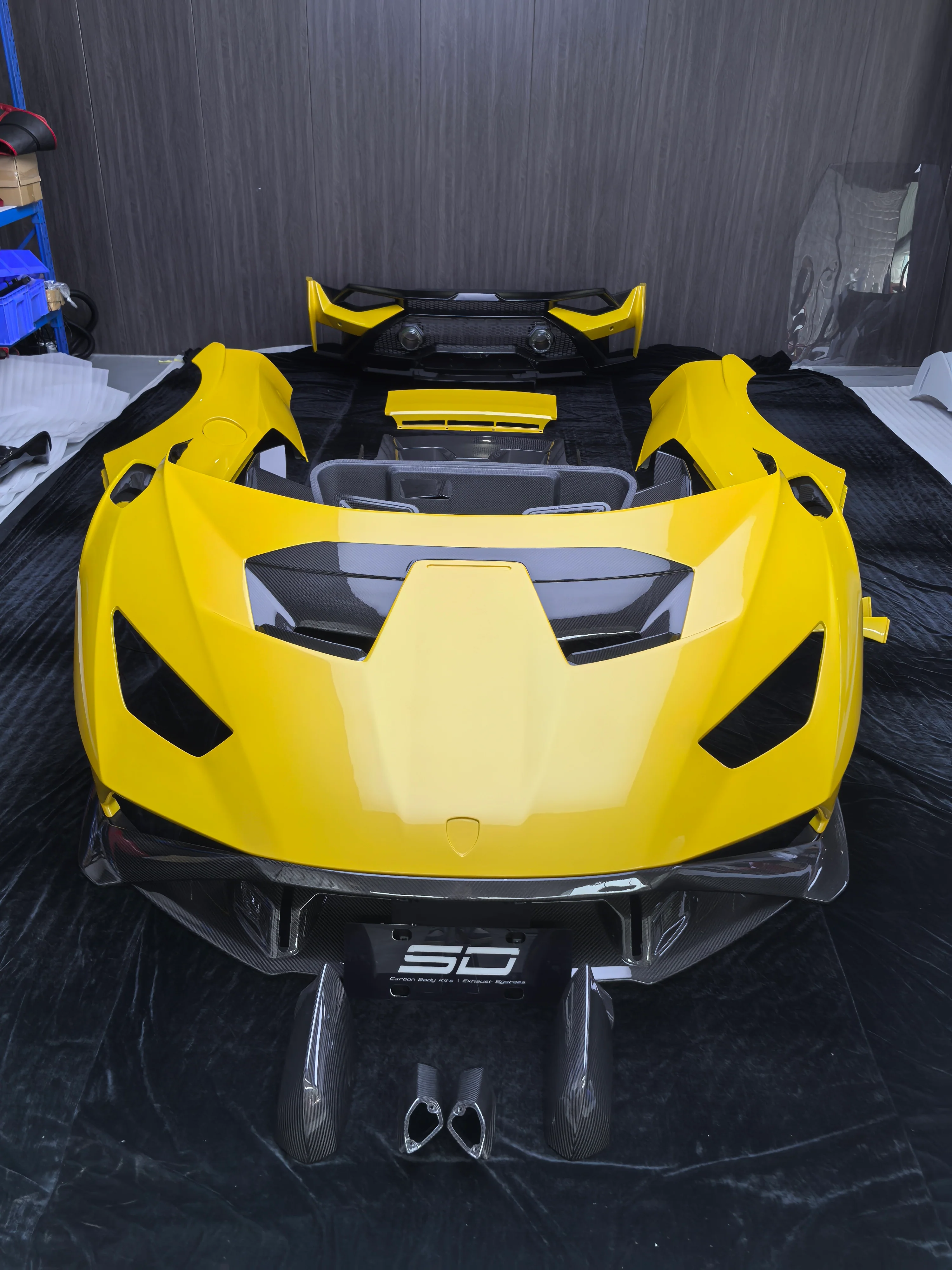 SD Dynamics Lamborghini Huracan to STO Conversion Dry-Carbon Full Body Kit - Image 50