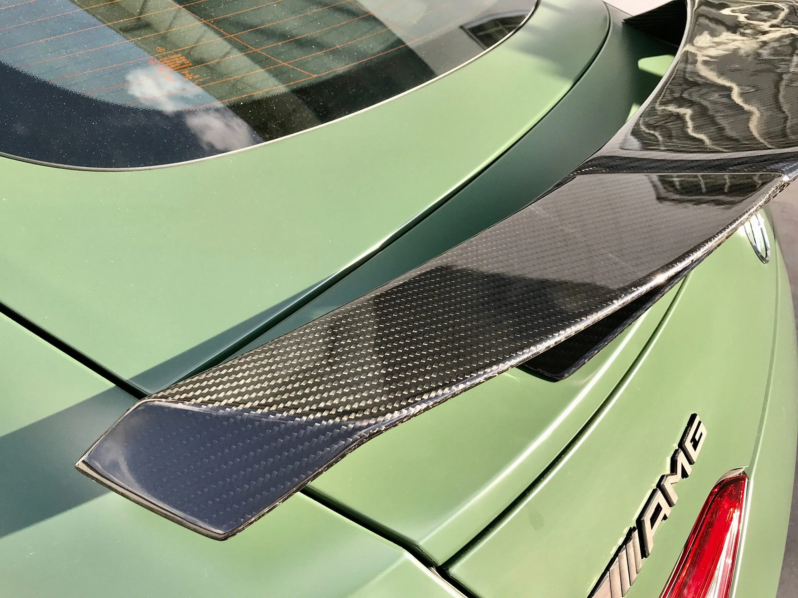 SD Carbon B Style Pre-preg Carbon Fiber Rear Spoiler Wing for Mercedes Benz AMG GT50 GT53 GT63 GT63S 4 Door X290 2019-ON - Image 3