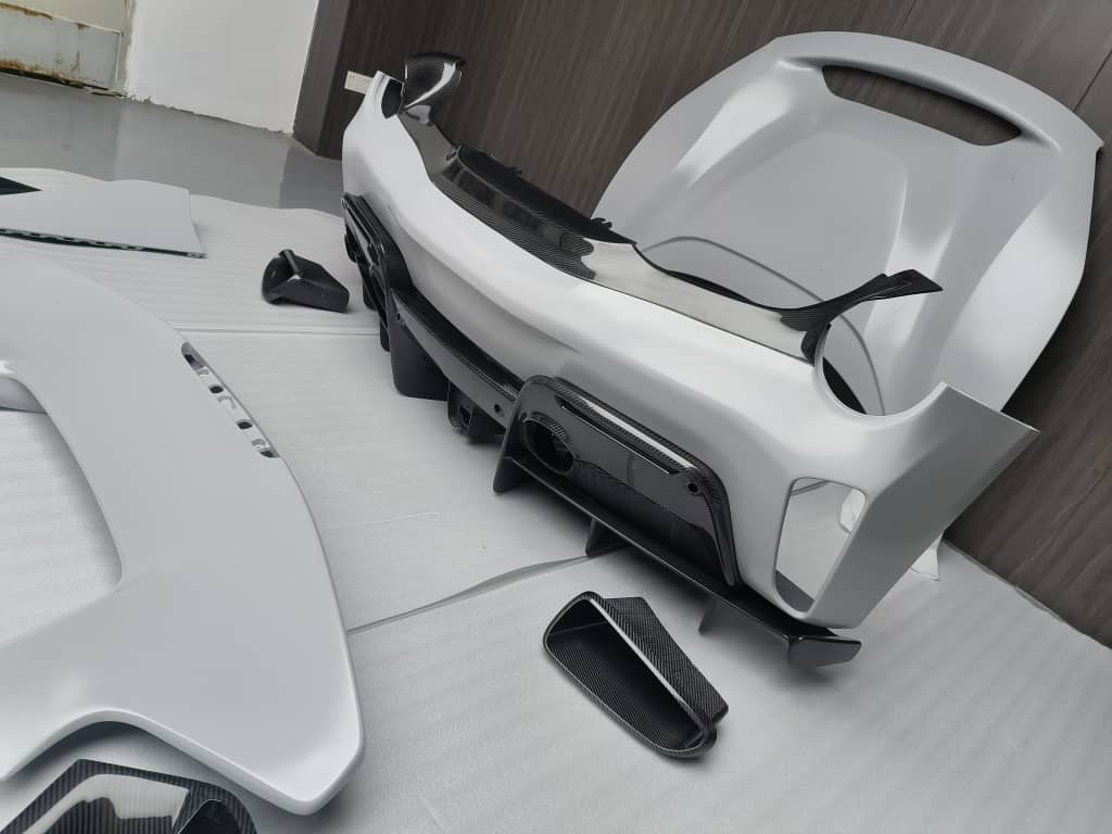 SD Dynamics Full Ferrari 488GTB Upgrade to Pista Conversion Body Kit - Image 37