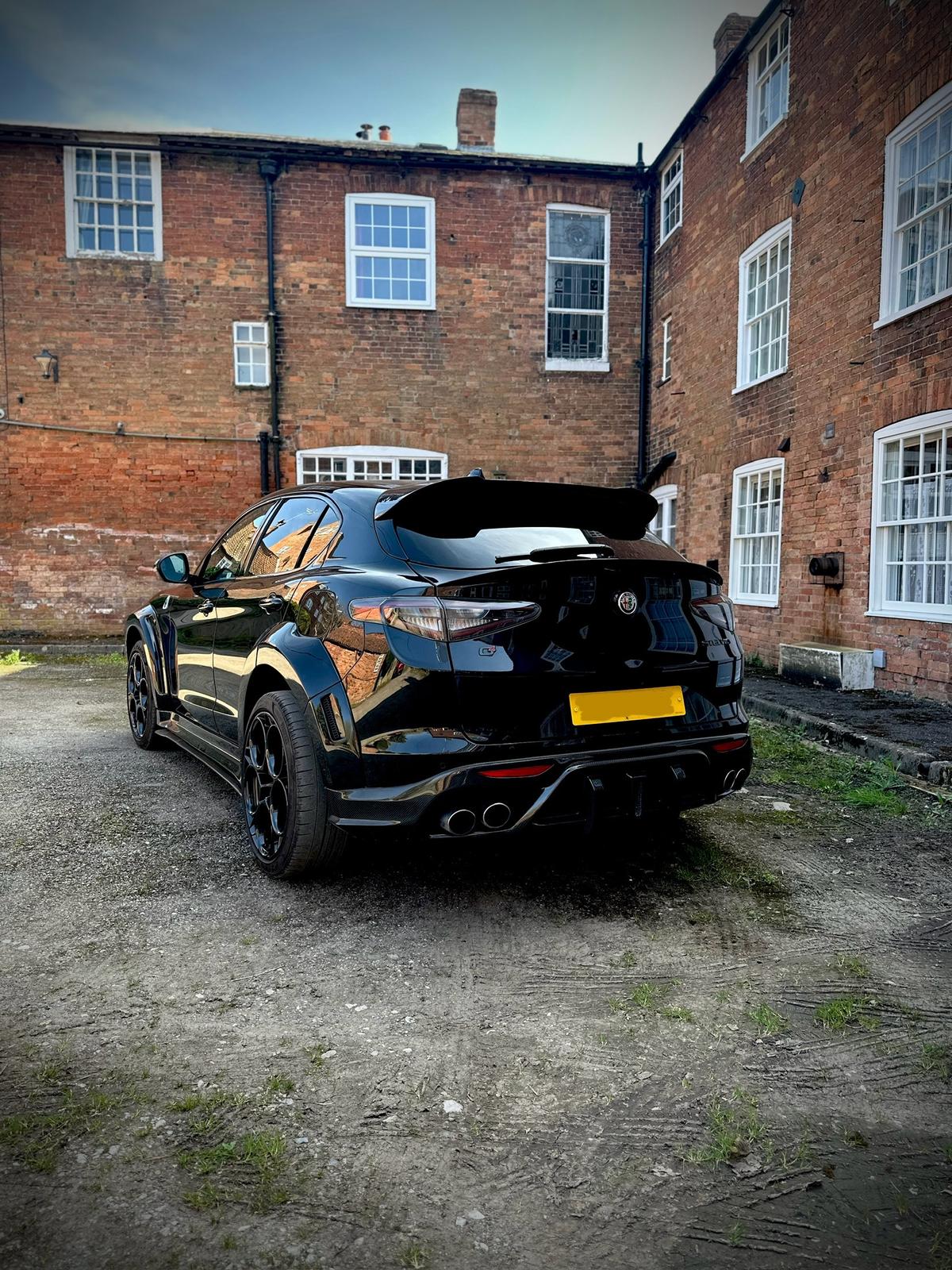 SD Carbon Partial Carbon Fiber Widebody Kit For Alfa Romeo Stelvio 2.0T - Image 42