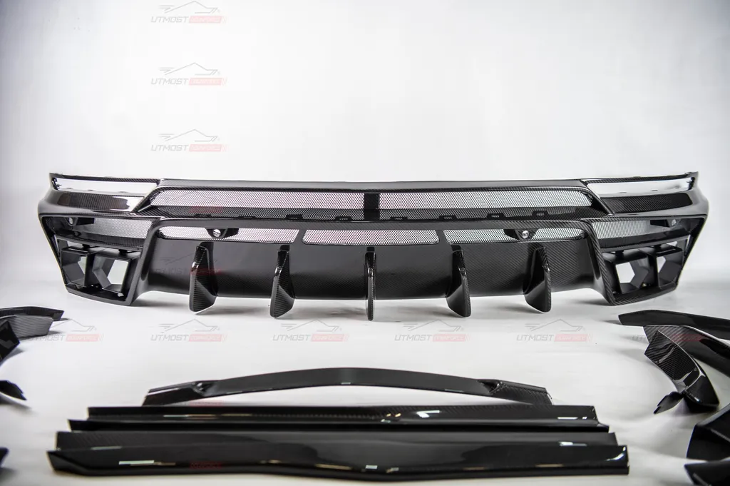 Lamborghini Urus Full Dry Carbon Fibre "Lowline" Bodykit - Fits 2018–2022 - Image 11