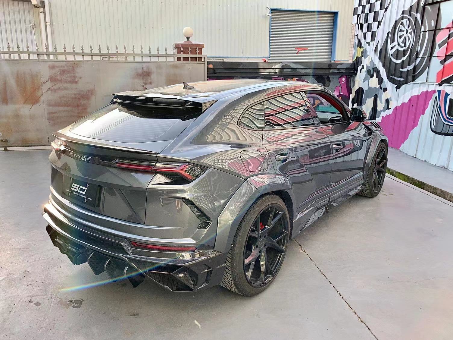 SD Dynamics "M Edition" Lamborghini Urus Dry Carbon Fibre Full Body Kit - Image 7