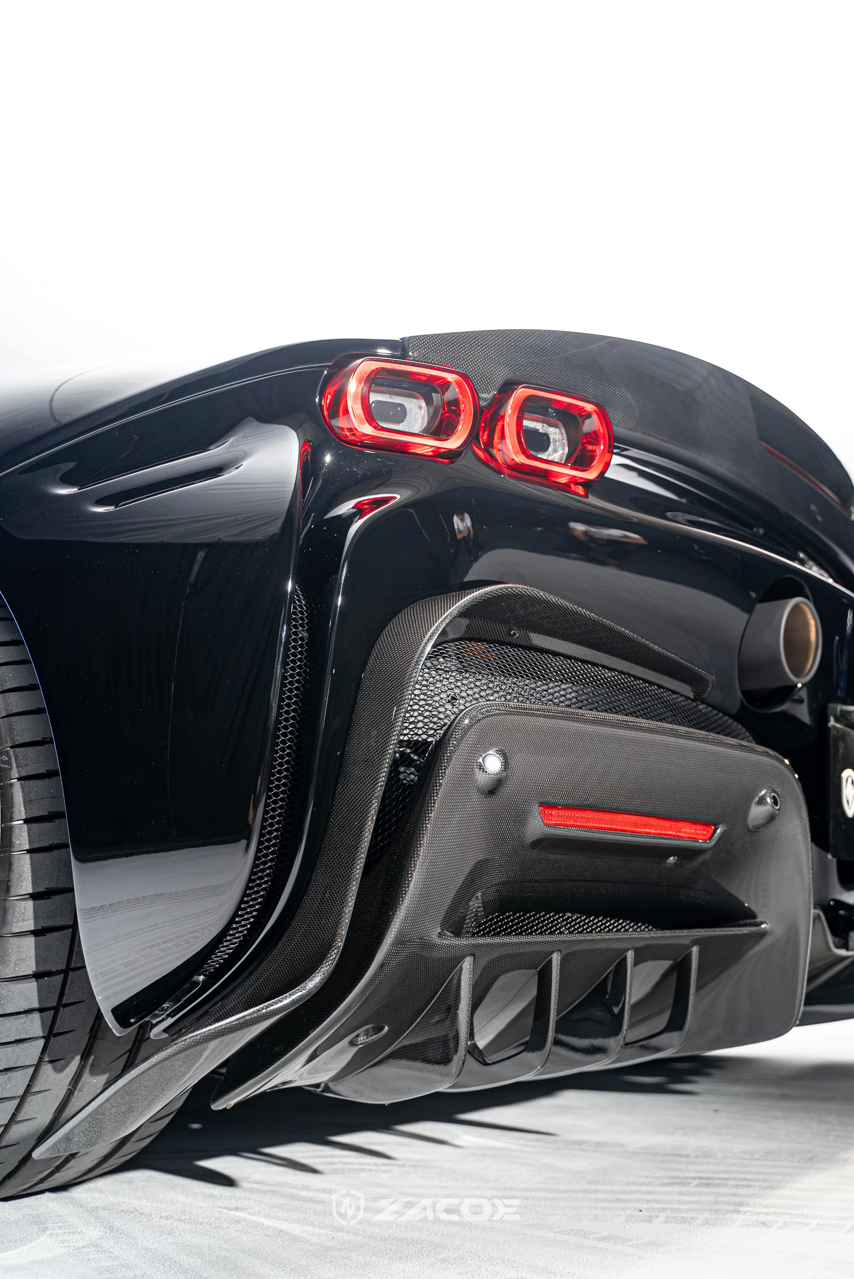 ZACOE Ferrari SF90 Stradale Carbon Fibre Body kit (11pcs/set) - Image 42